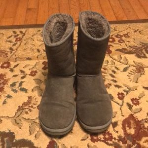 Grey UGG short boots